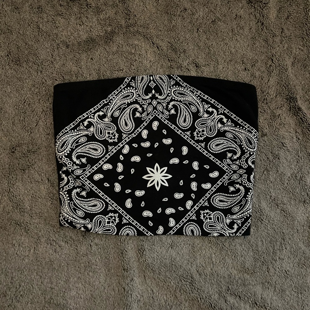 Black bandana tube top